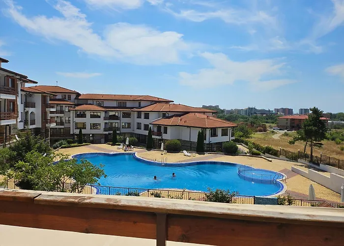 Gardenia Hills * Sunny Beach